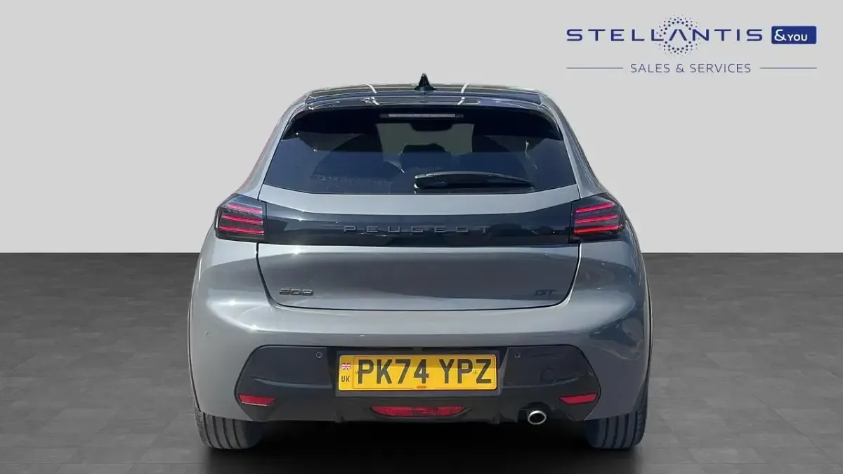 Used Peugeot 208 GT 99 HP (72 kW) 2024 Grey Hatchback