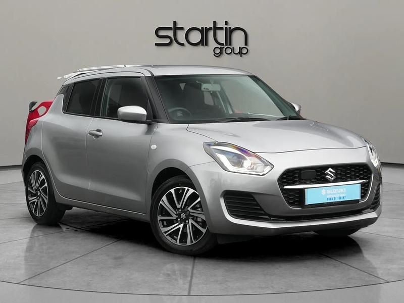 Used 2023 Suzuki Swift SZ-L Hatchback | £13,450 (Fair price) - Image 1/4