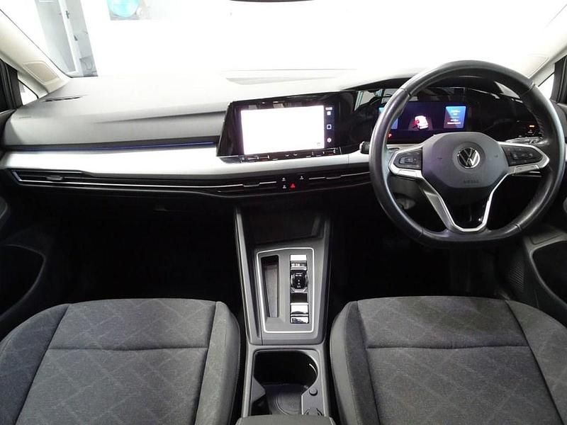 Used VW Golf VIII S 150 HP (110 kW) 2022 Black Estate