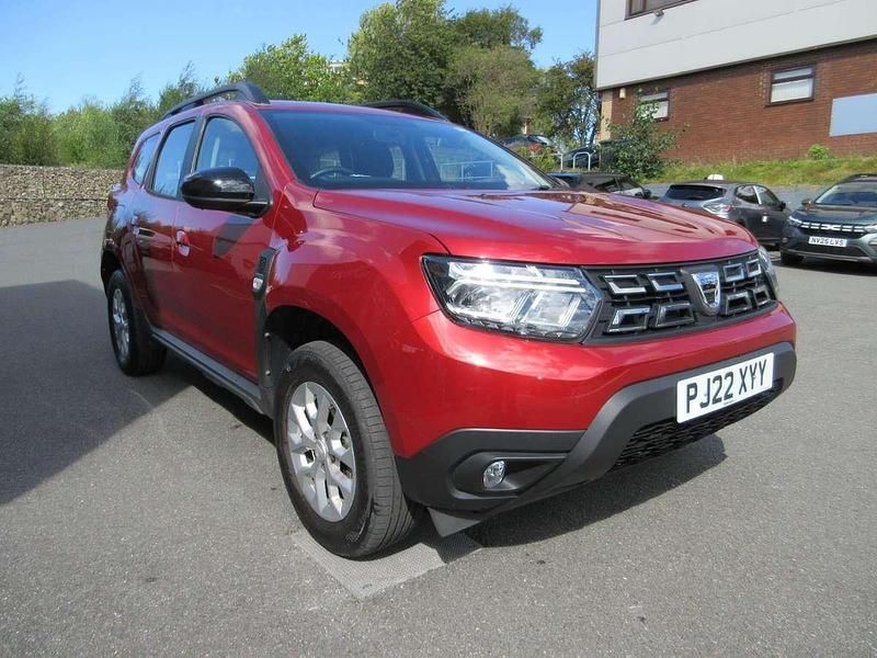 Red Used 2022 Dacia Duster Comfort SUV | £12,400 (Good price) - Image 1/4