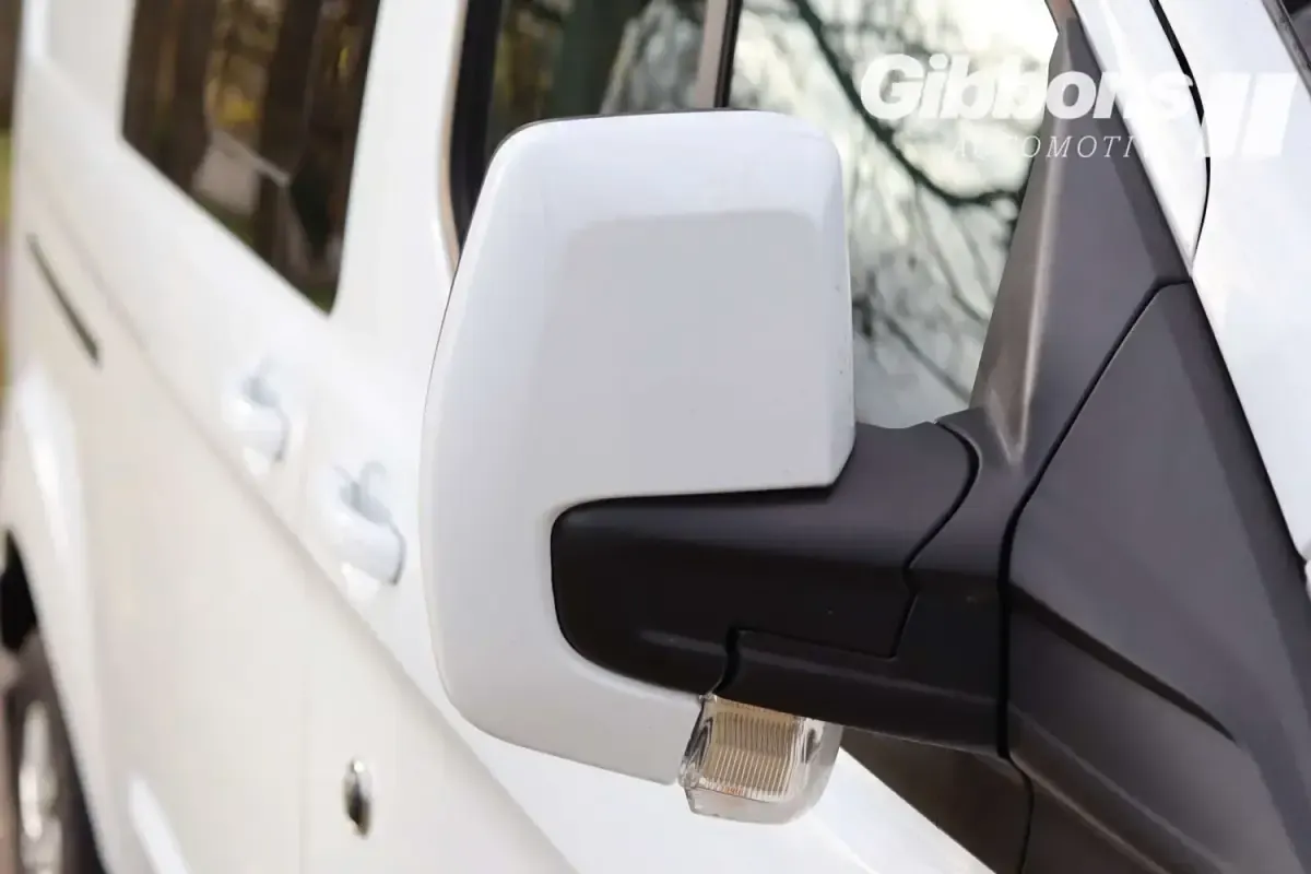 Begagnad Ford Transit Custom Limited 130 HK (95 kW) 2022 Vit Van