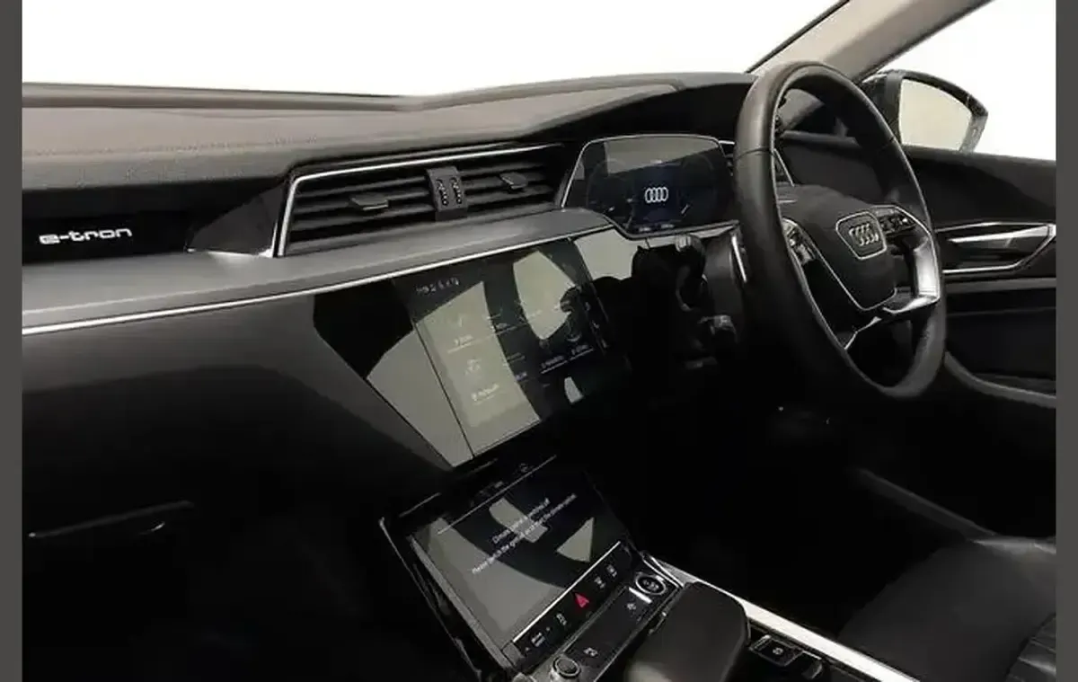Used Audi e-tron Advanced 300 kW (408 HP) 2022 Black SUV
