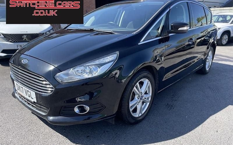 Usado Ford S-MAX Titanium 150 HP (110 kW) 2017 Monovolume