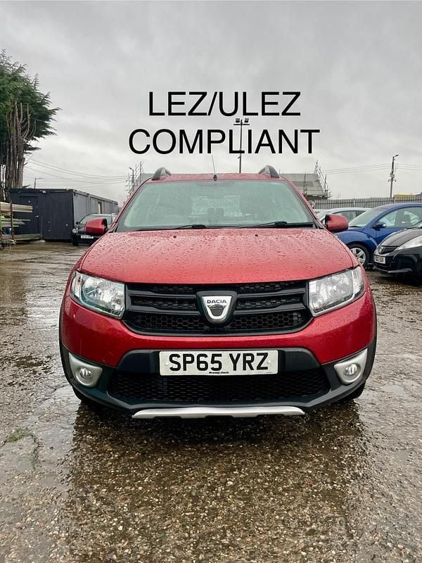 Red Used 2015 Dacia Sandero Ambiance Hatchback | £2,350 (Good price) - Image 1/4