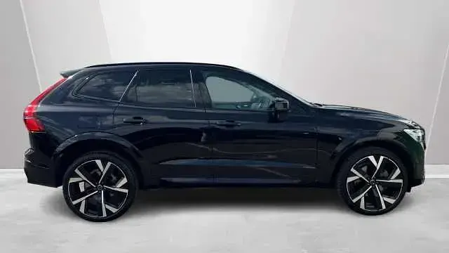 Usado Volvo XC60 Ultra 247 HP (181 kW) 2026 SUV