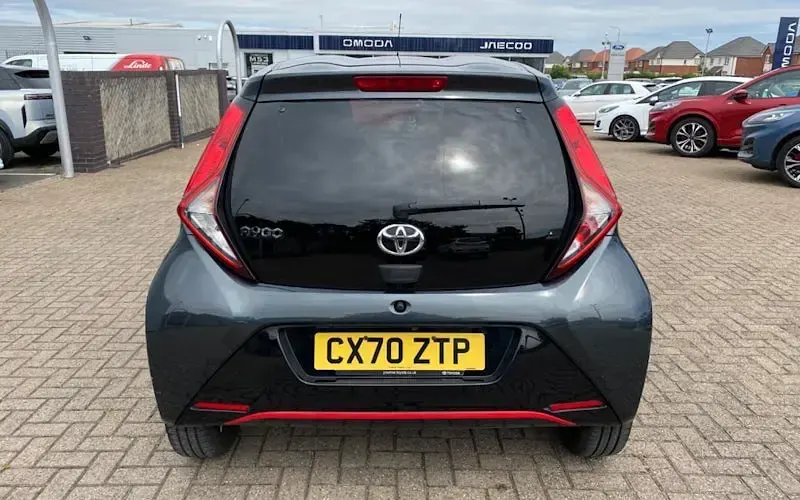 Used Toyota Aygo Trend 72 HP (52 kW) 2020 Grey Hatchback