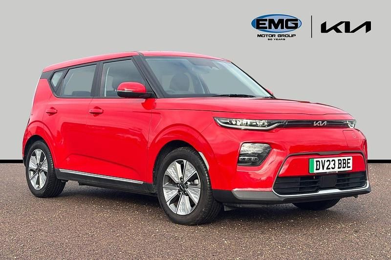 Red Used 2023 Kia Soul EV 3 SUV | £15,295 (Fair price) - Image 1/3