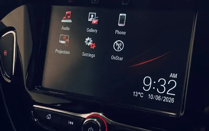 Used Vauxhall Corsa Edition 75 HP (55 kW) 2017 Red Hatchback