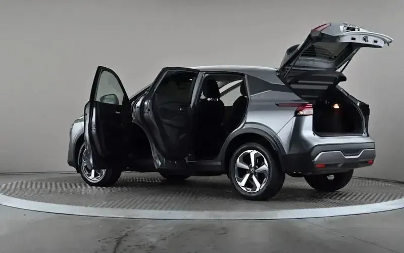 Used Nissan Qashqai N-Connecta 158 HP (116 kW) 2023 Grey SUV