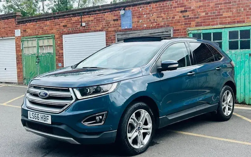 Used Ford Edge Titanium 211 HP (155 kW) 2017 SUV