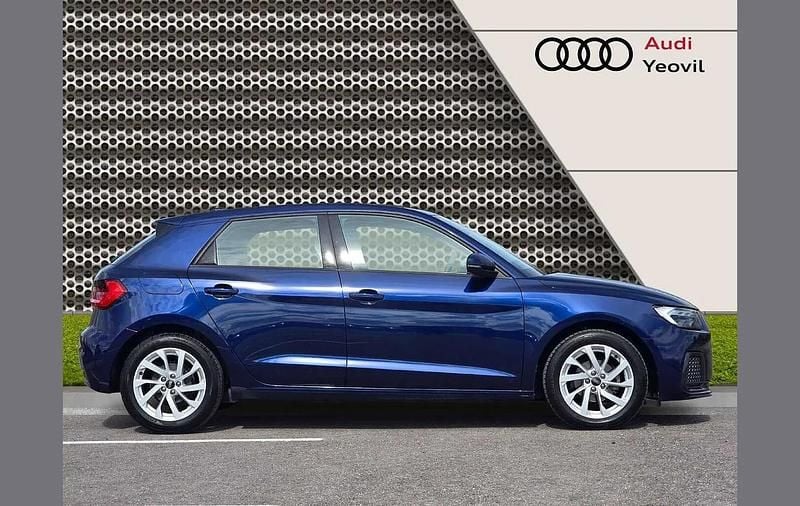 Usado Audi A1 Sport 94 CV (69 kW) 2024 Azul SUV