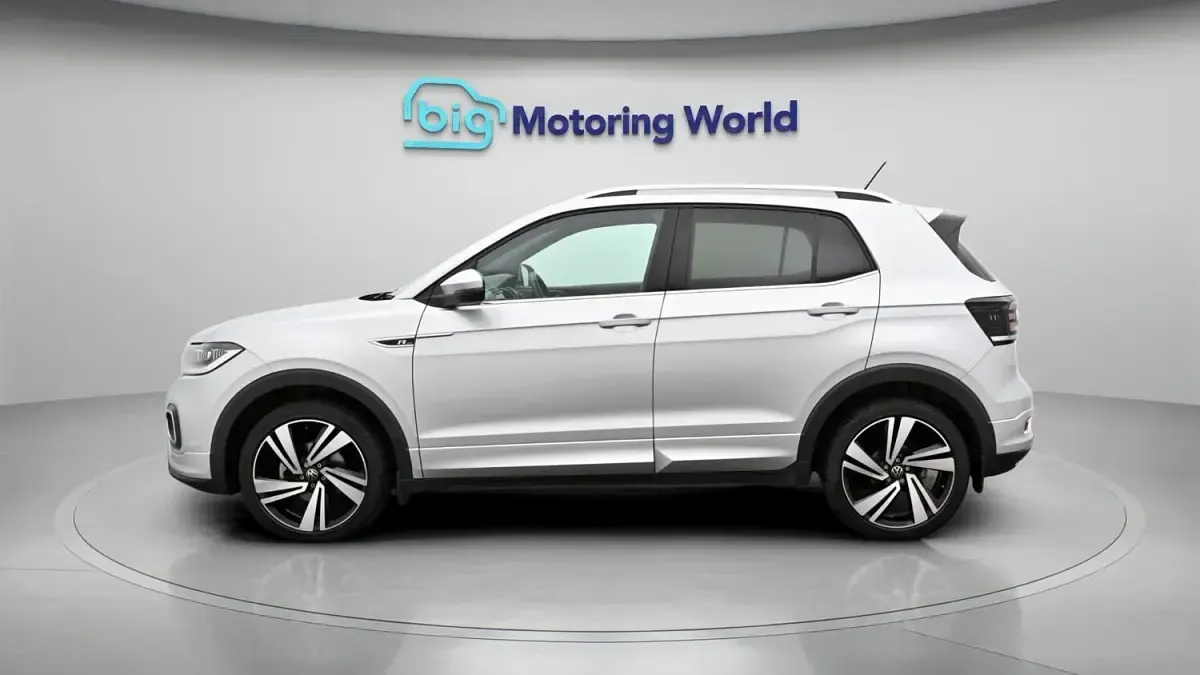Used VW T-Cross R-line 110 HP (80 kW) 2022 Silver SUV