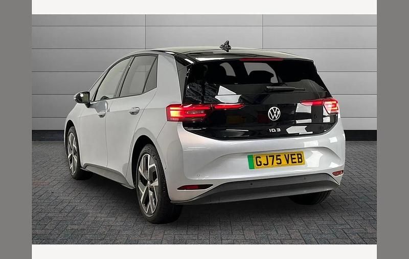 Used VW ID.3 Pro 147 kW (200 HP) 2025 Silver Hatchback