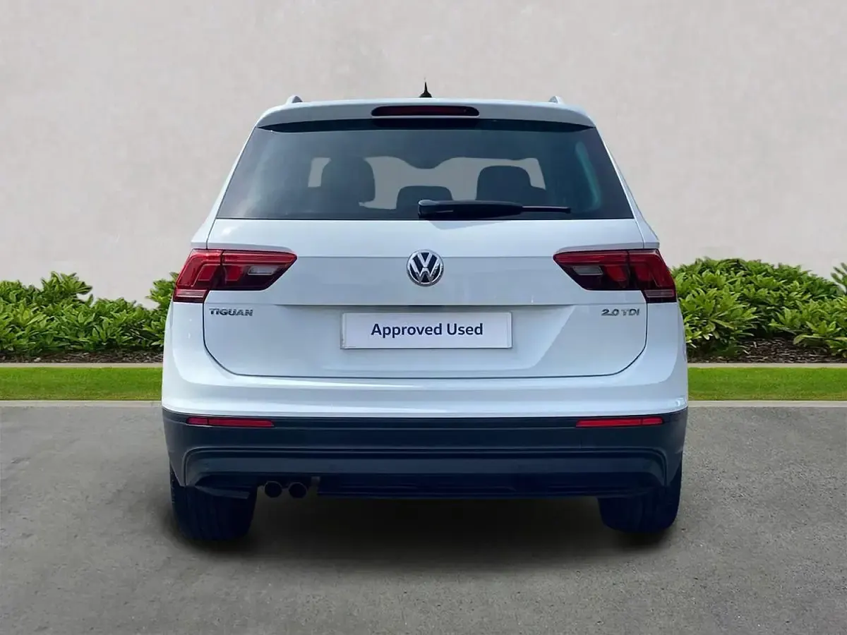 Used VW Tiguan SE 150 HP (110 kW) 2017 White SUV