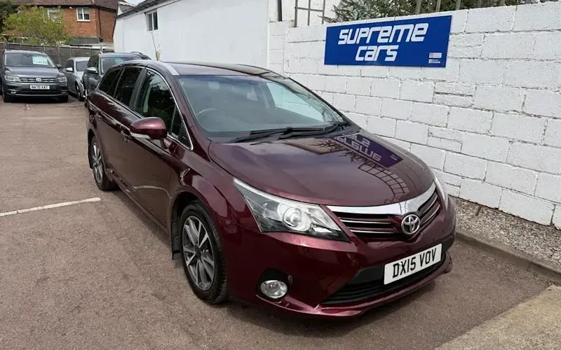 Used Toyota Avensis Business Edition 126 HP (92 kW) 2014 Estate