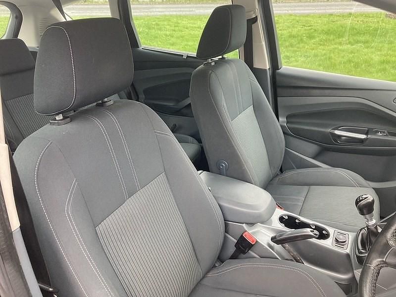 Usado Ford C-MAX Titanium 2015 Preto Monovolume