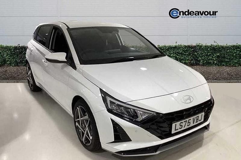 Used Hyundai i20 Premium 100 HP (73 kW) 2025 Hatchback