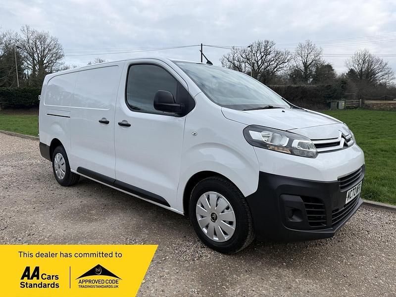 Used Citroën Dispatch 2023 White MPV