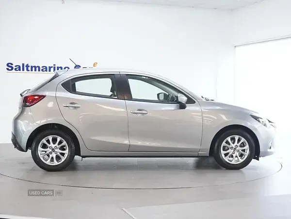 Used Mazda 2 75 HP (55 kW) 2018 Silver Hatchback