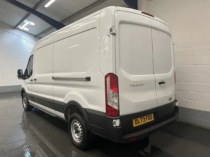 Used Ford Transit S 130 HP (95 kW) 2023 White Van