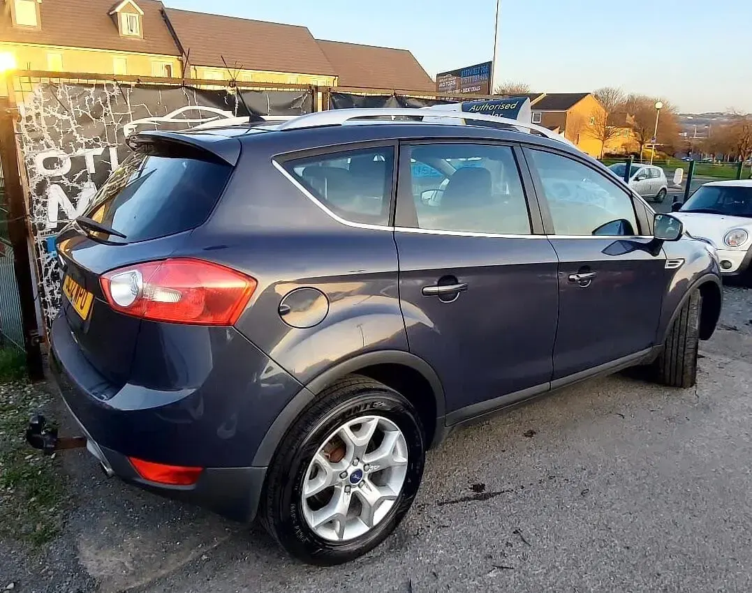 Used Ford Kuga Zetec 140 HP (102 kW) 2012 Blue SUV