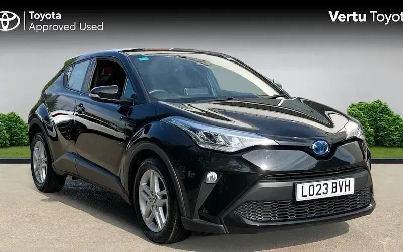 Used Toyota C-HR 122 HP (89 kW) 2023 SUV