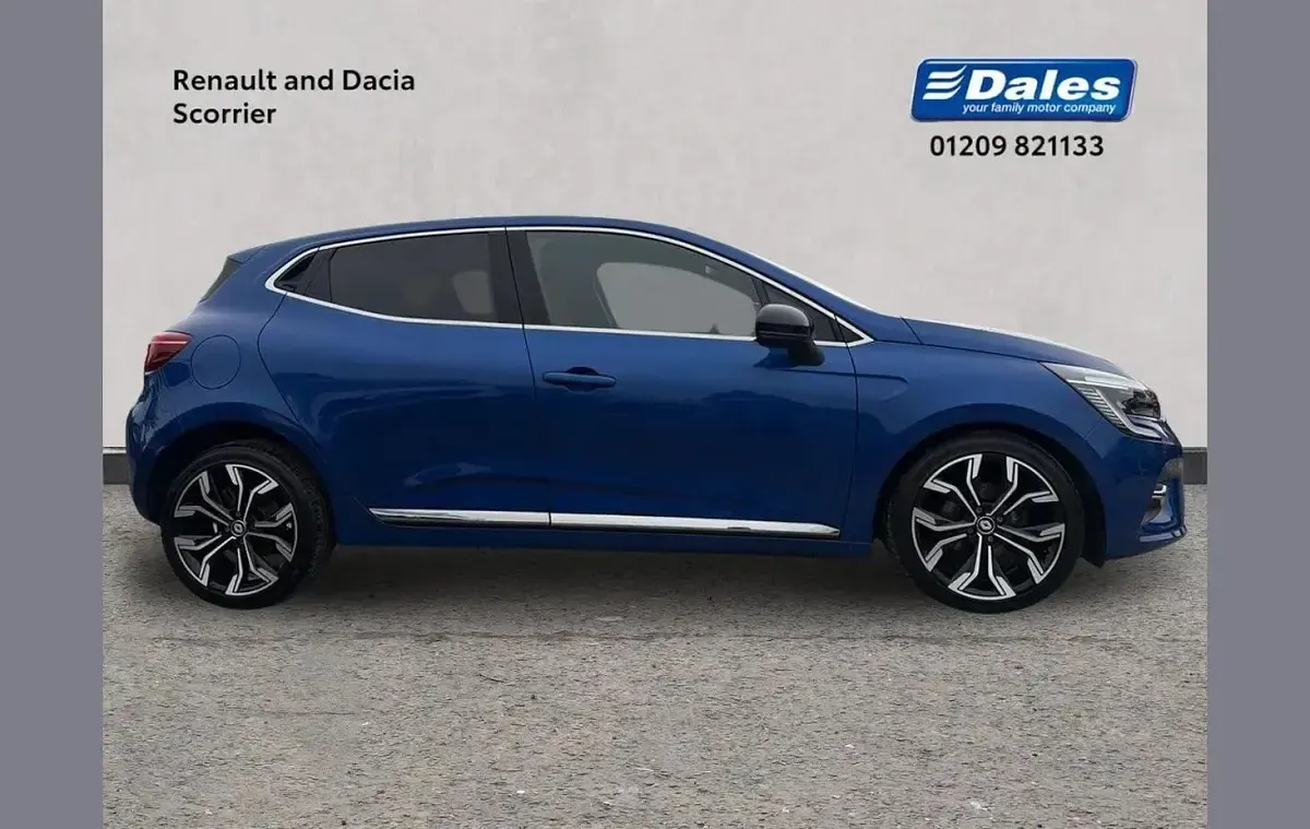Used Renault Clio Techno 88 HP (64 kW) 2023 Blue Hatchback