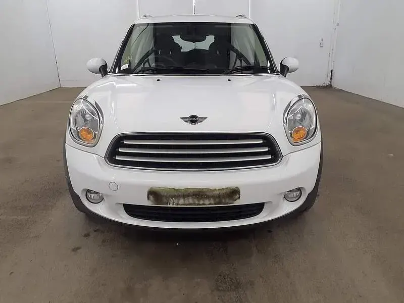 Begagnad Mini Cooper D 2012 Vit Halvkombi