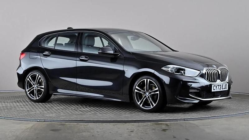 Used BMW 118 M Sport 136 HP (100 kW) 2023 Black Hatchback