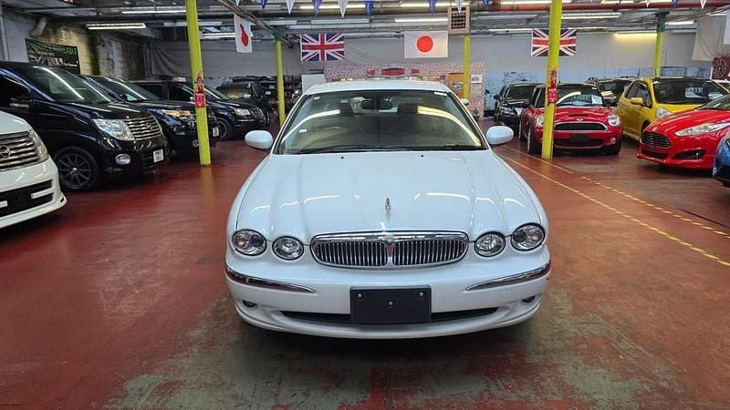 Used Jaguar X-type Executive 2025 White Sedan