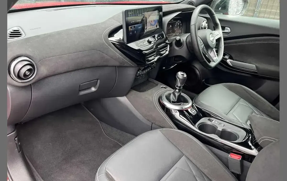 Used Nissan Juke Tekna+ 114 HP (83 kW) 2025 Red SUV