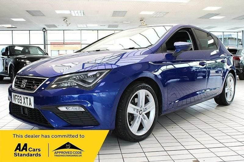 Blue Used 2019 Seat Leon FR Hatchback | £13,520 (Fair price) - Image 1/2