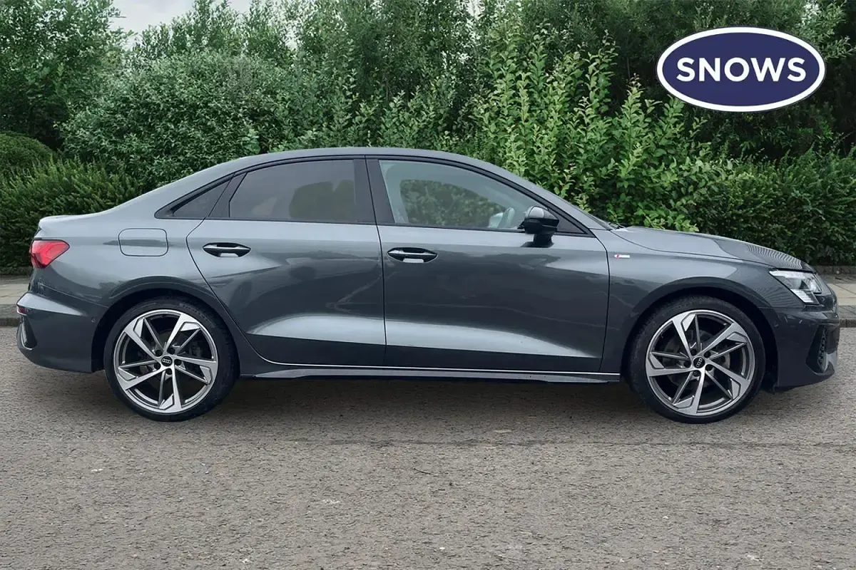 Used Audi A3 Comfort 150 HP (110 kW) 2023 Grey Sedan