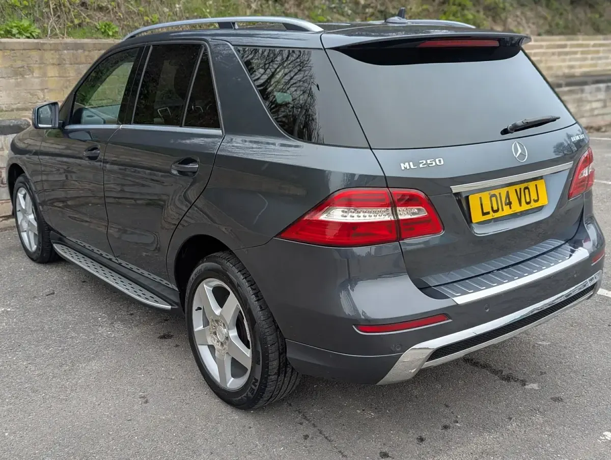 Used Mercedes ML250 AMG 205 HP (150 kW) 2014 Grey SUV
