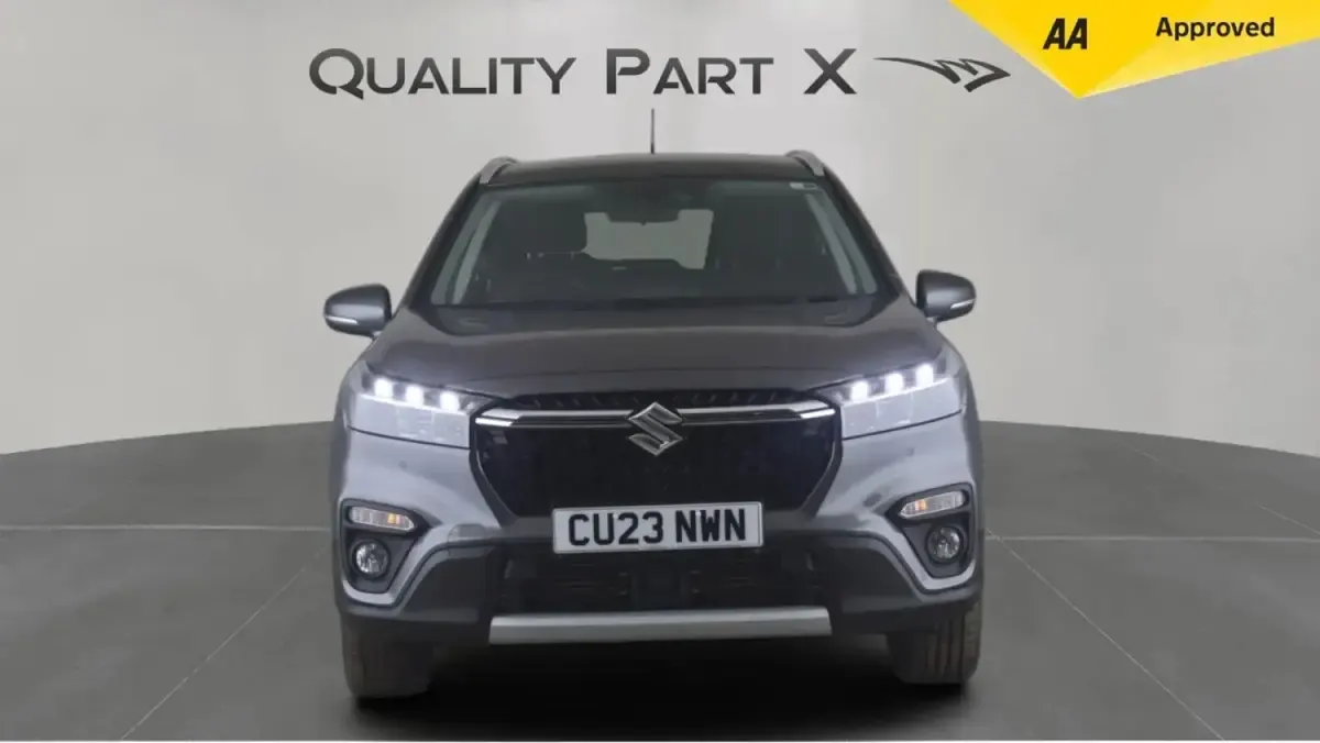 Używany Suzuki SX4 2023 Szary Hatchback