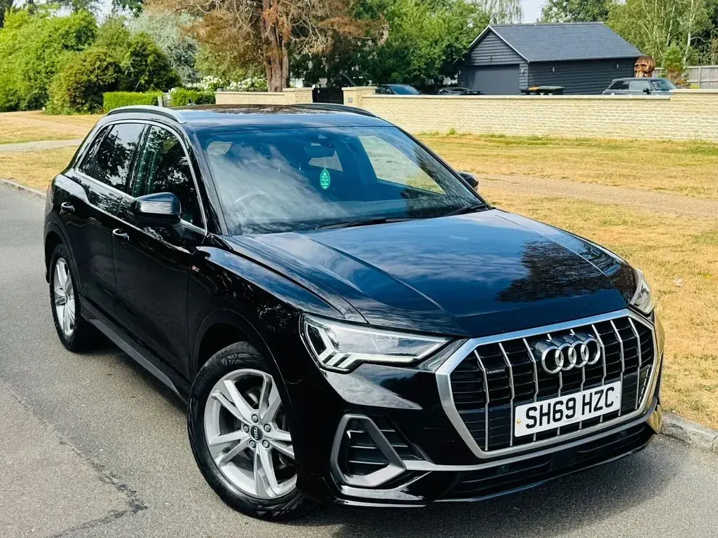 Used Audi Q3 S-Line 190 HP (139 kW) 2019 Black SUV