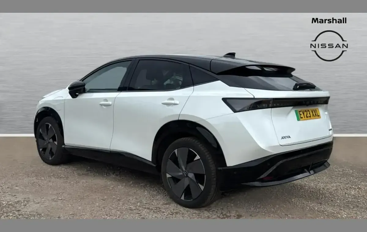 Used Nissan Ariya Evolve 225 kW (306 HP) 2023 White SUV