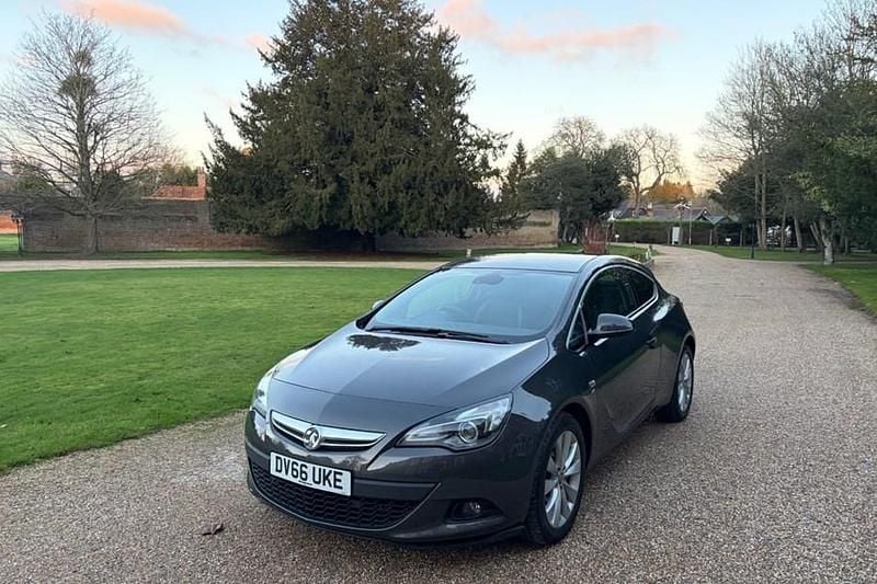 Used 2016 Vauxhall Astra GTC SRi Coupe | £4,999 (Good price) - Image 1/1