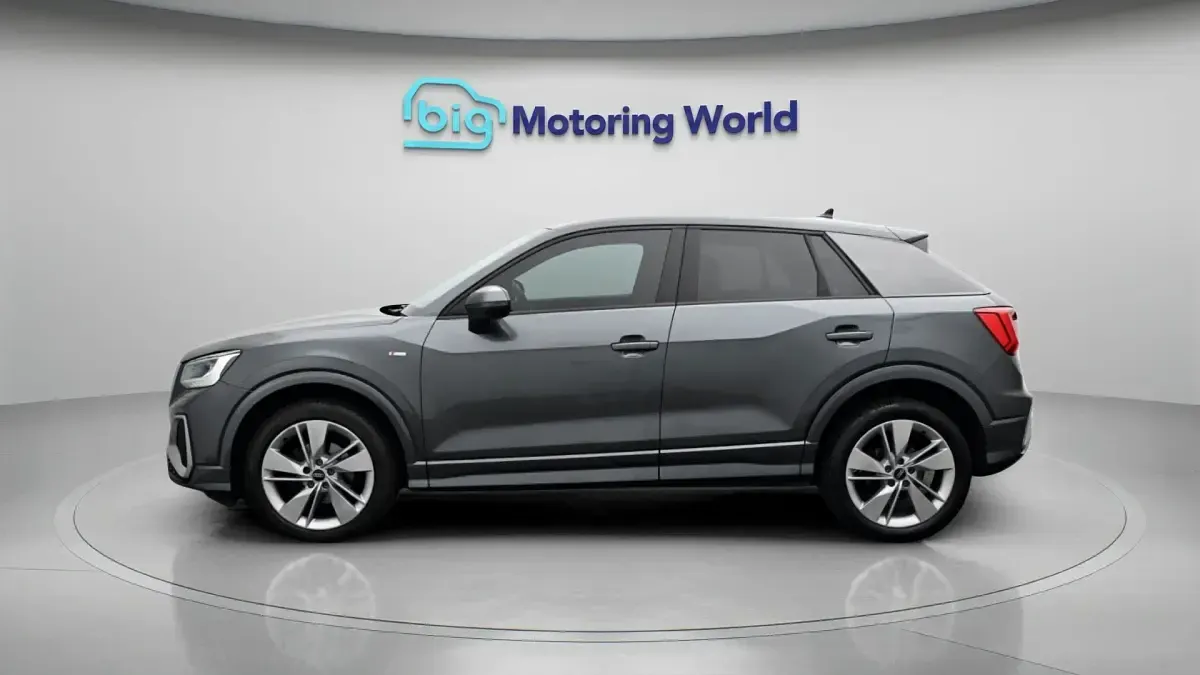 Used Audi Q2 S-Line 148 HP (108 kW) 2023 SUV