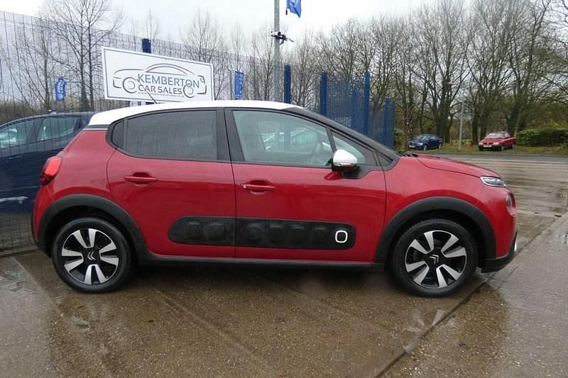 Used Citroën C3 Flair 100 HP (73 kW) 2018 Red Hatchback