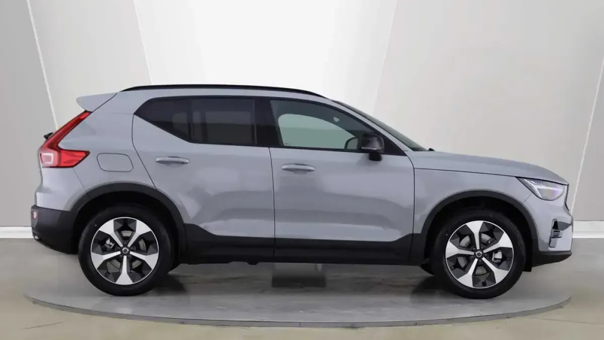 Used Volvo XC40 Plus 163 HP (119 kW) 2026 SUV