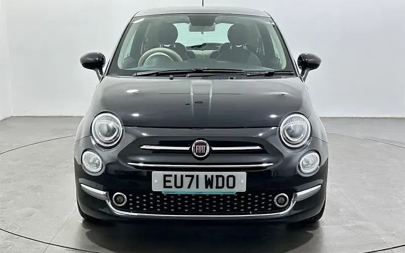 Usado Fiat 500 Dolcevita 70 HP (51 kW) 2021 Preto Citadino