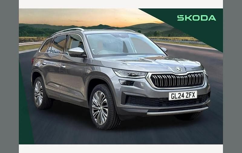 Graphite grey metallic Used 2024 Skoda Kodiaq SE L Executive SUV | £28,895 (Fair price) - Image 1/2
