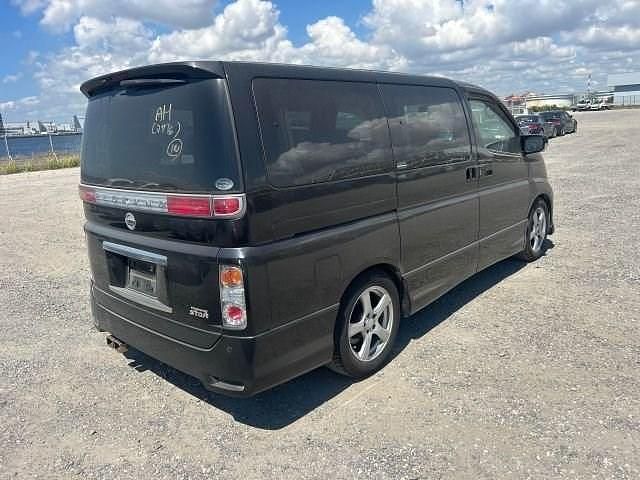 Used Nissan Elgrand 2009 Black MPV
