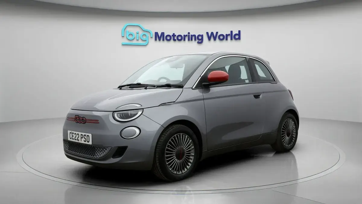 Used Fiat 500e Red 86 kW (118 HP) 2022 Grey Hatchback