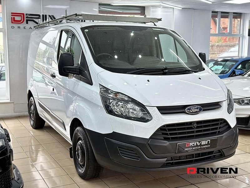 Used Ford Transit Custom 100 HP (73 kW) 2015 White Van