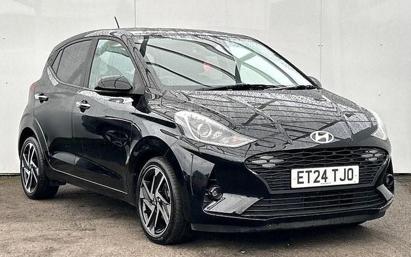 Used 2025 Hyundai i10 Premium Hatchback | £14,709 (Fair price) - Image 1/4