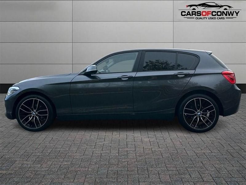 Used BMW 116 Comfort Edition 116 HP (85 kW) 2018 Grey Hatchback