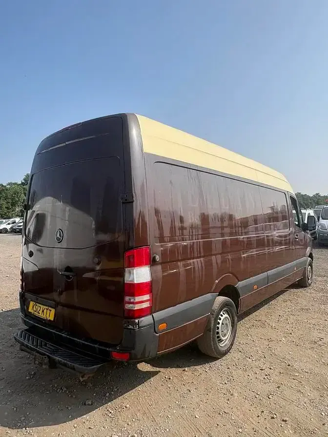 Used Mercedes Sprinter 129 HP (94 kW) 2012 White Van