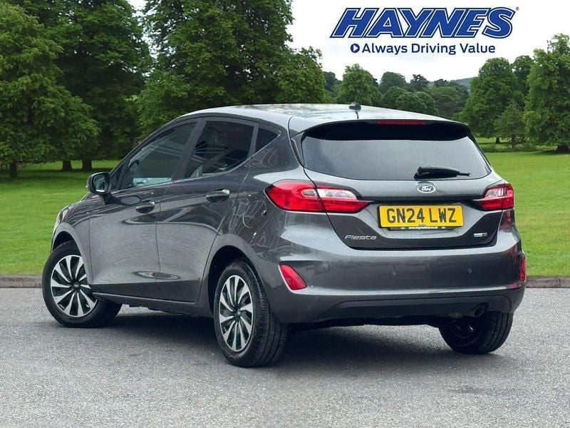 Used Ford Fiesta Titanium 125 HP (91 kW) 2024 Grey Hatchback